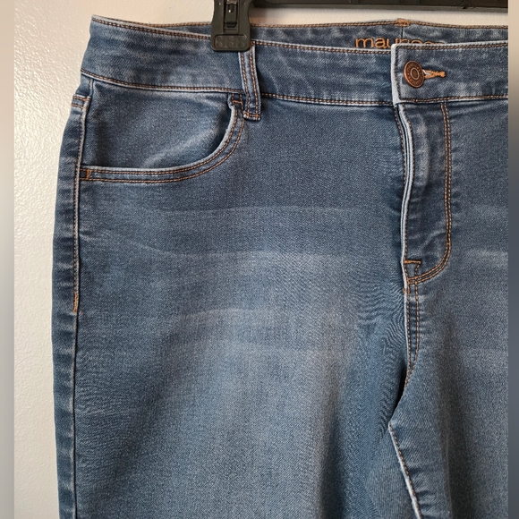 Maurices Women's Skinny Jeans Size 16W - Picture 2 of 6